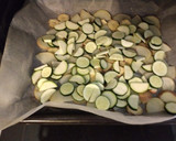 Foto del paso 2 de la receta: Patatas con calabacín al horno