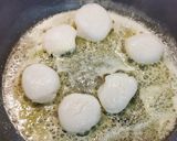 Foto del paso 1 de la receta: Vieiras plancha con garbanzos en salsa de cava