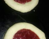 صورة لخطوة 1 من وصفة حلوى هشيشة بمربى الفراولة تجي فن 😇🍓🍓