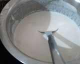 A picture of step 3 of Davangere benne dosa / davangere butter dosa.