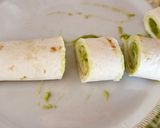 Foto del paso 5 de la receta Rollitos rellenos de queso y guacamole