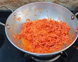 A picture of step 4 of Authentic Gajar Halwa.