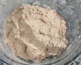 Foto del paso 1 de la receta: Pan integral con chía (Económico, fácil, húmedo y esponjoso)