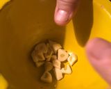 Foto del paso 2 de la receta Salsa all i oli, hecha a mano 🖐🏻