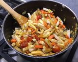 Une image de l'étape 15 de Soupe de navets, carottes, poireau et tomates aux épices tajine.