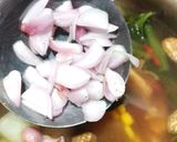 Foto langkah ke 4 dari resep Sayur asem praktis.