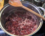 Meggyleves recept fázis 1 fotója