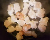 Foto del paso 6 de la receta: Sopa de pescado y marisco 😋