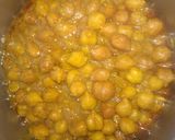 मसाला चणे (masala chane recipe in marathi) रेसिपी स्टेप 2 फोटो 