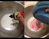 Foto langkah ke 5 dari resep Pastel Macaroons from Meringue Cookies filled Chocomaltine.