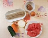 Foto del passaggio 1 della ricetta Japchae (Spaghetti di patate dolci saltati con verdure)