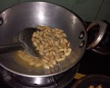 A picture of step 4 of नमक पारा.