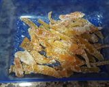 Foto del paso 3 de la receta: Cáscaras de pomelo confitado