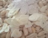 Foto langkah ke 4 dari resep Kawang (kacang bawang) Rasa Mete.