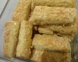 Foto langkah ke 2 dari resep Kastengel premium NCC (Bu Fatmah Bahalwan).