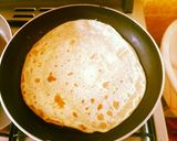 A picture of step 4 of Cardamom chapati.
