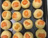 A picture of step 3 of Durian Bánh Pía (Vietnamese Durian Pastry).