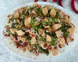 A picture of step 4 of Dahi bada mixed chat papri.