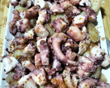 Foto del paso 7 de la receta: Pulpo a la gallega con cachelos