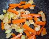 Zöldséges, tojásos tészta recept fázis 1 fotója