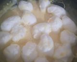 A picture of step 4 of Snow Ball Custard Pudding.