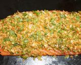 Foto del paso 2 de la receta: Salmón al broiler con salsa verde