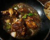 A picture of step 5 of Chicken chilli.