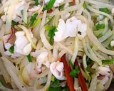 Hình bước làm 3 của món Mực ống xào su hào