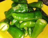 A picture of step 1 of Mirchi Chatkhara.