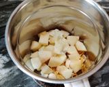 A picture of step 3 of Corn Flakes Smoothie.