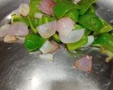 A picture of step 3 of Aloo Katli in coriander dip.