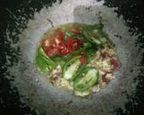 Foto langkah ke 2 dari resep Pindang tongkol cabe ijo.