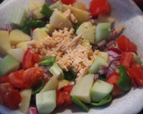 Foto del paso 6 de la receta: Ensalada de salmón con huevo poché