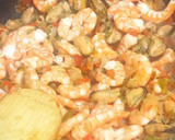 Foto del paso 4 de la receta: Empanadas de mejillones y camarones