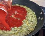Foto del paso 2 de la receta: Langostinos con tomate y jengibre