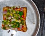 वेज ग्रिल सैंडविच (veg grill sandwich recipe in Hidni) रेसिपी चरण 2 फोटो