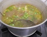Foto langkah ke 4 dari resep Soto Iga Sapi Kuah Bening.