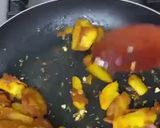A picture of step 3 of Crispy garlic potato wedges.