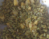 चौला /चवला की फली की सब्जी(chaula / chaula ki phali ki sabzi recipe in hindi) रेसिपी चरण 3 फोटो