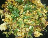 A picture of step 4 of Cabbage-Spring Onion Fry.