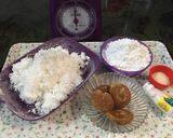 Foto langkah ke 1 dari resep Kue Dongkal mini / Kue Berkel (kue beras & kelapa isi gula merah).