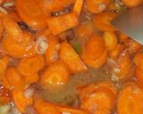 Foto langkah ke 4 dari resep Oseng-oseng Wortel dan Kecambah Kedelai.
