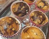 A picture of step 3 of Eggless Choco chip muffins.