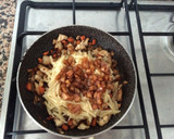 Foto del paso 5 de la receta: Espaguetis con salsa de soja, pollo, champiñones y zanahoria
