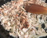 Foto del paso 4 de la receta: Crepes de espinacas rellenos de pollo