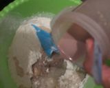 Foto langkah ke 2 dari resep Adonan Dasar Roti Tanpa Ulen dengan Margarin.