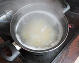 Foto del paso 2 de la receta: Ensalada de pasta corta con marisco y verduras