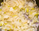 A picture of step 2 of Mushroom soup.
