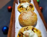 A picture of step 13 of Veggi Zingy parcel and Curry buns.