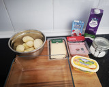 Foto del paso 1 de la receta: Gratén de patata, jamón cocido y queso